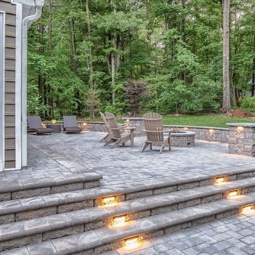 budget-friendly landscape design backyard patio pavers