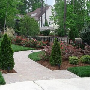 paving stone installation on walkway in Massachusetts